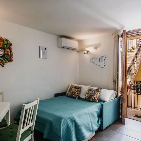 Apartment Sicilian Mood - Ursino Catania